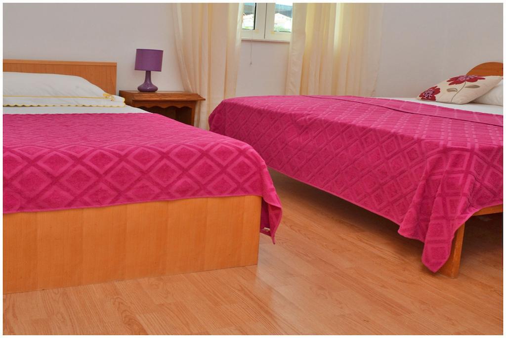 Apartments Luciano Seget Vranjica Zimmer foto
